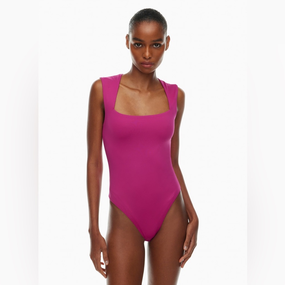 Aritzia Contour Esteem Bodysuit | Crush Magenta